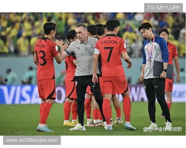 两队主教练执教经验与战术布局对比分析助力世界杯赛前预测